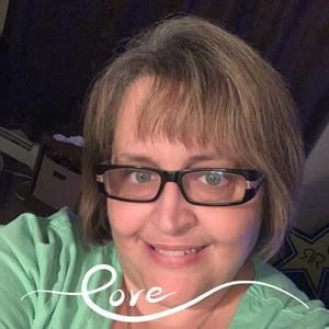 Meet your Posher, Pam